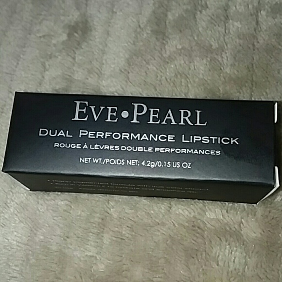 Eve pearl lipstick - Picture 1 of 3